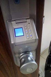 ידית עם נעילת טביעת אצבע ידית טביעת אצבע